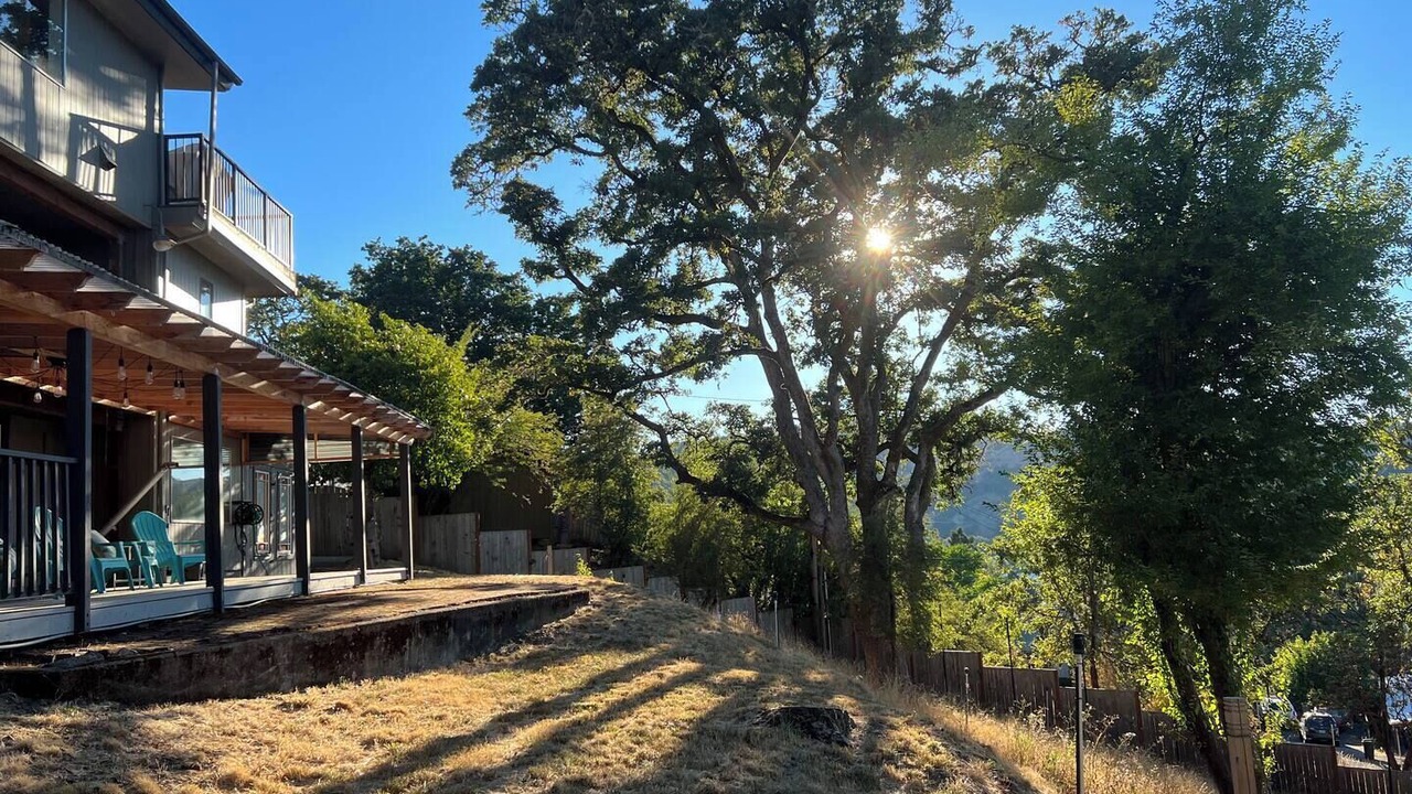 Photo of Outdoor in Roseburg