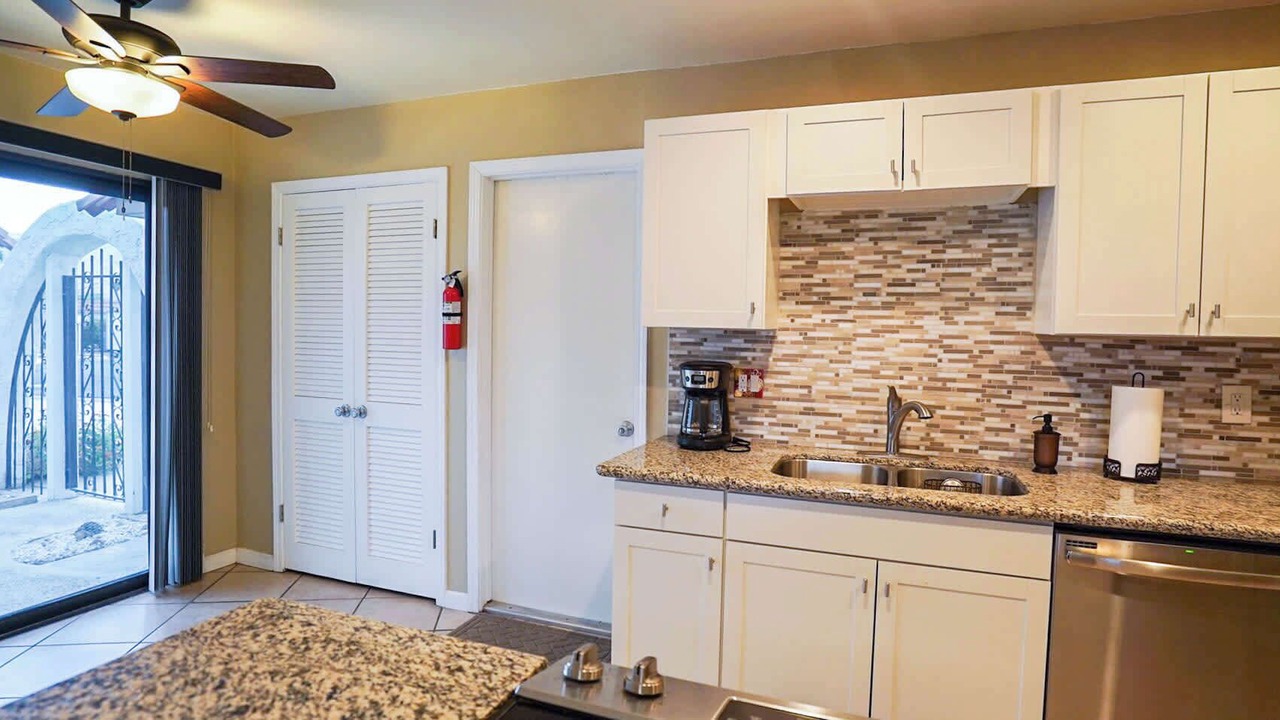 Photo of Kitchen in Cathedral City