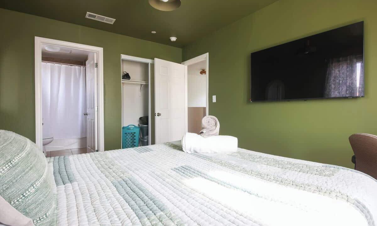 Photo of Bedroom in Vernon