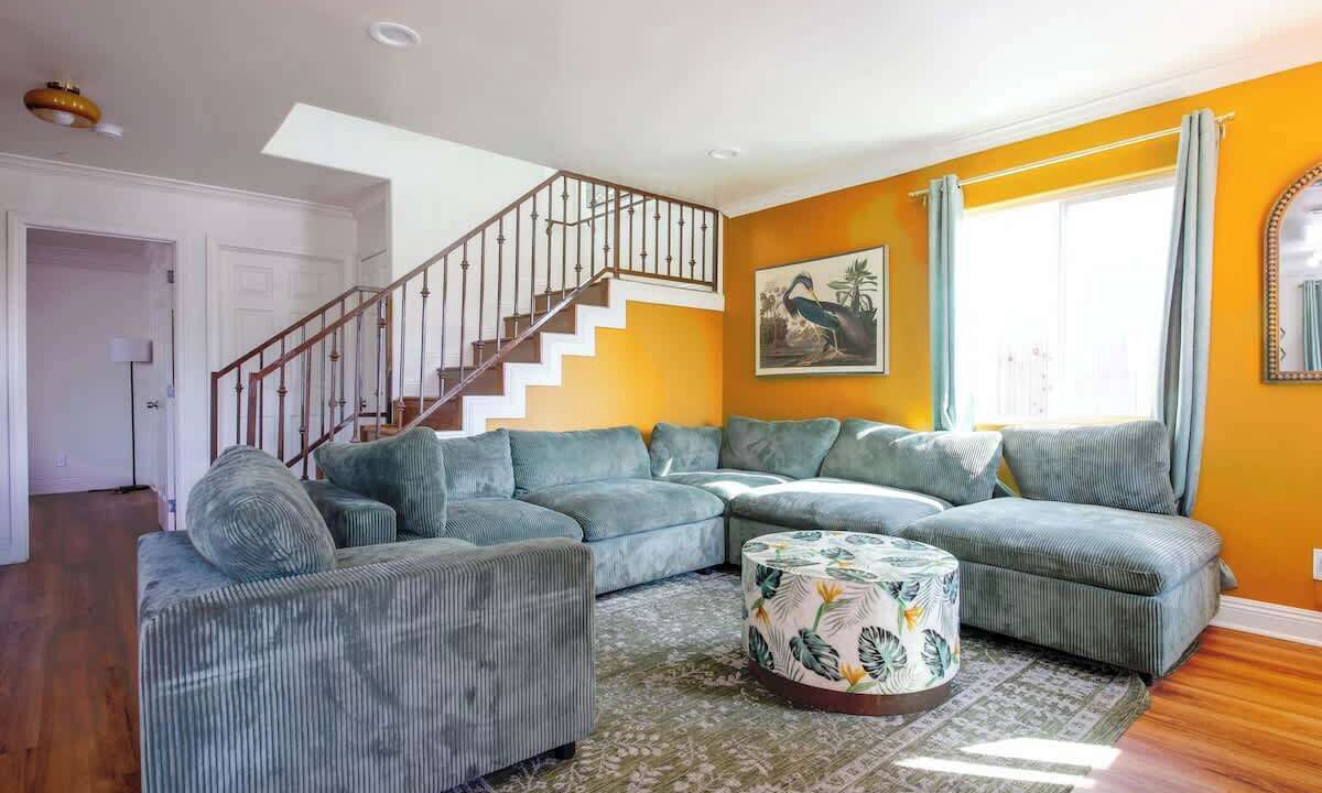 Photo of Livingroom in Vernon