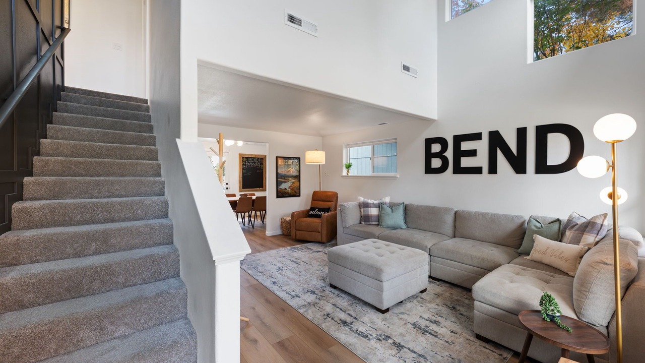 Photo of Livingroom in Boyd Acres