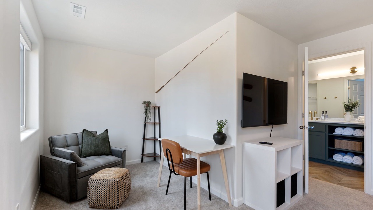 Photo of Livingroom in Boyd Acres