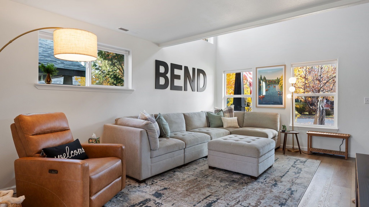 Photo of Livingroom in Boyd Acres