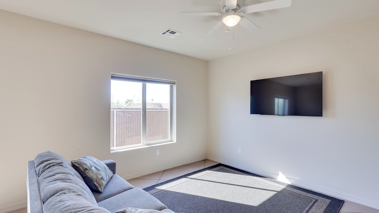 Photo of Livingroom in Lake Havasu City