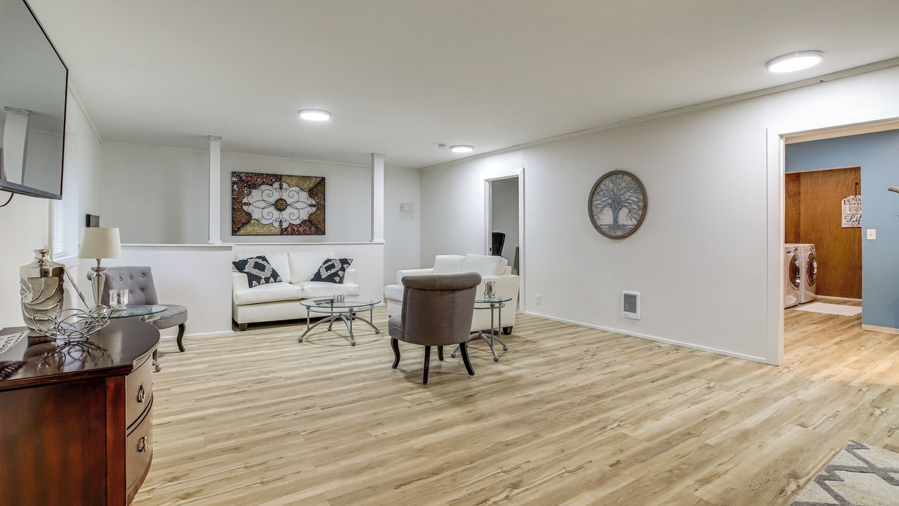Photo of Livingroom in Amboy