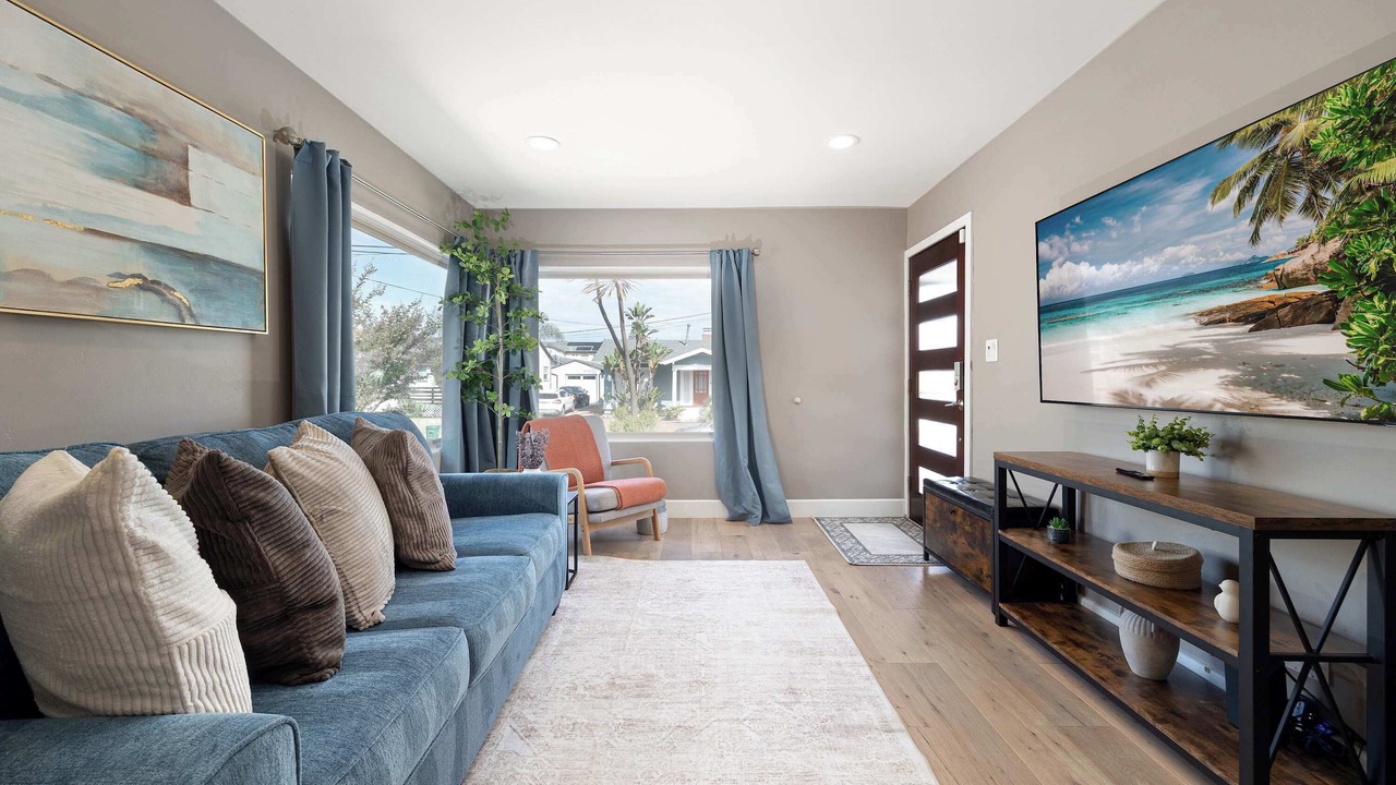 Photo of Livingroom in Normal Heights
