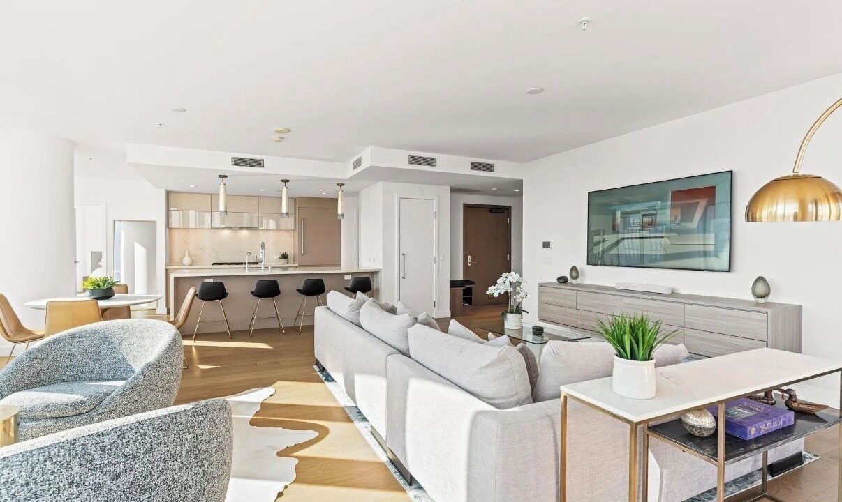 Photo of Livingroom in Downtown San Diego