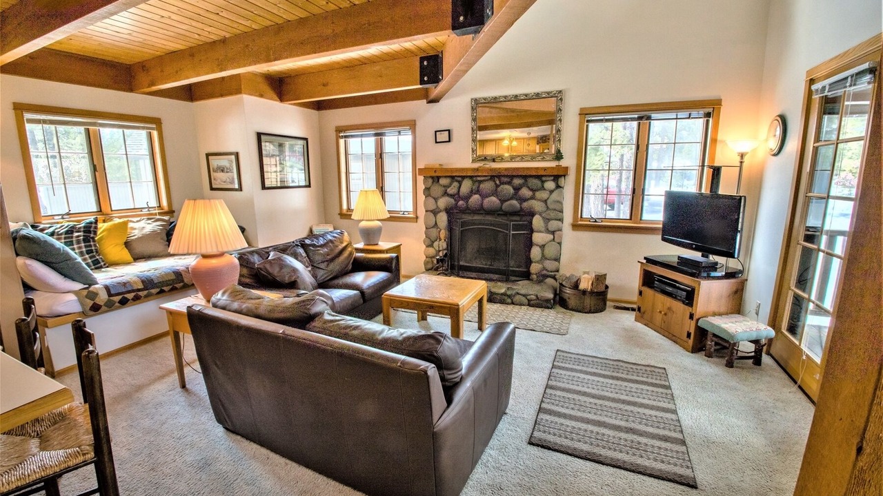 Photo of Livingroom in Deer Park