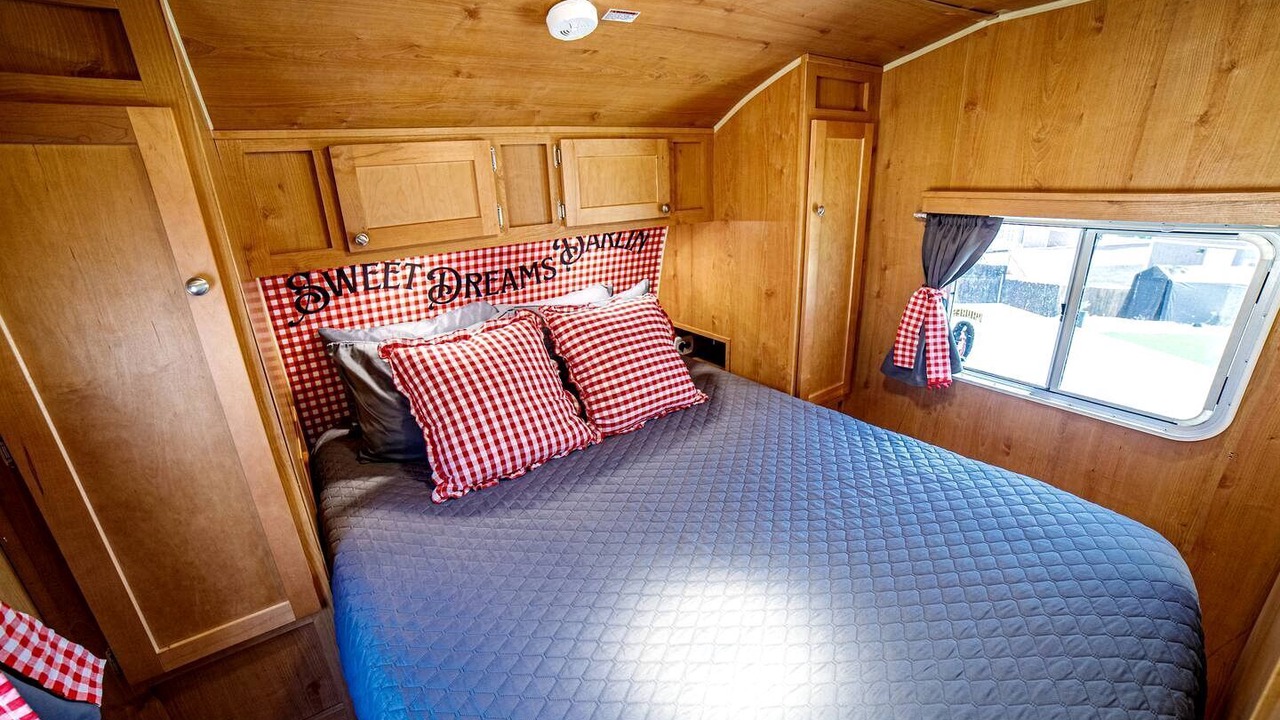 Photo of Bedroom in Granite Hills