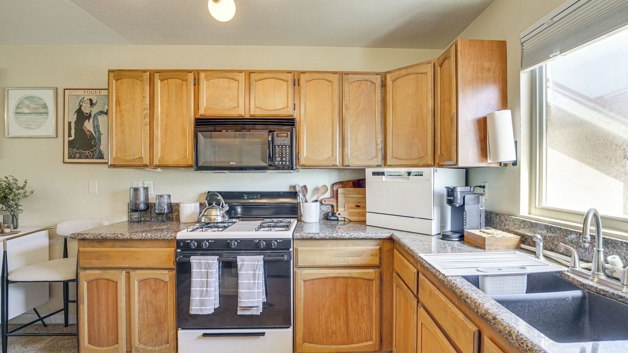 Photo of Kitchen in Roseville - Fleet Ridge