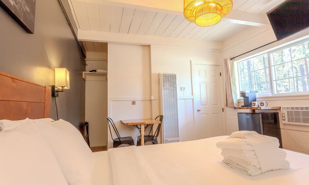 Photo of Bedroom in Sierra Tract
