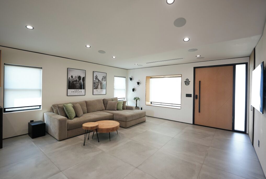 Photo of Livingroom in Encino