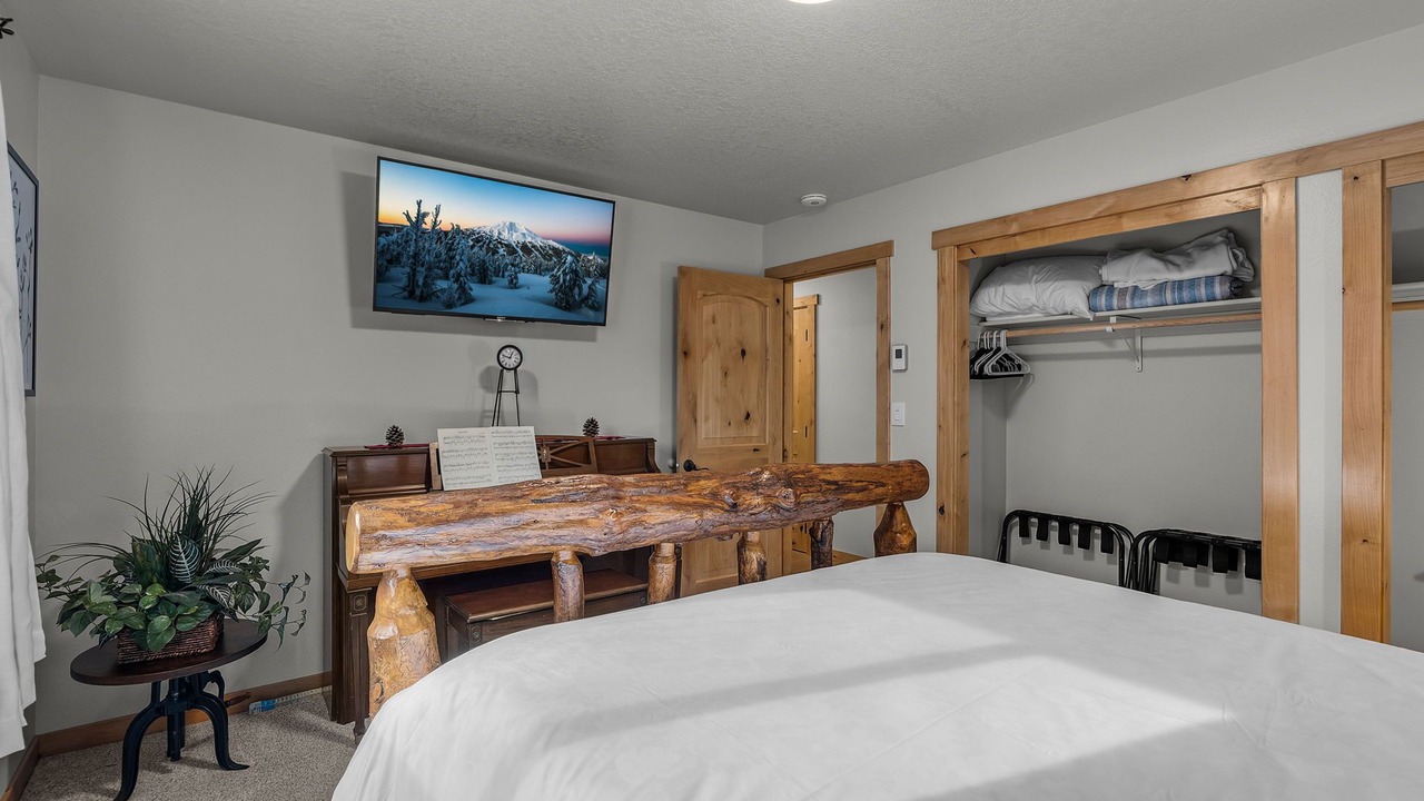 Photo of Bedroom in Southwest Bend