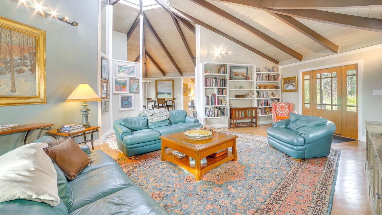 Photo of Livingroom in Aptos