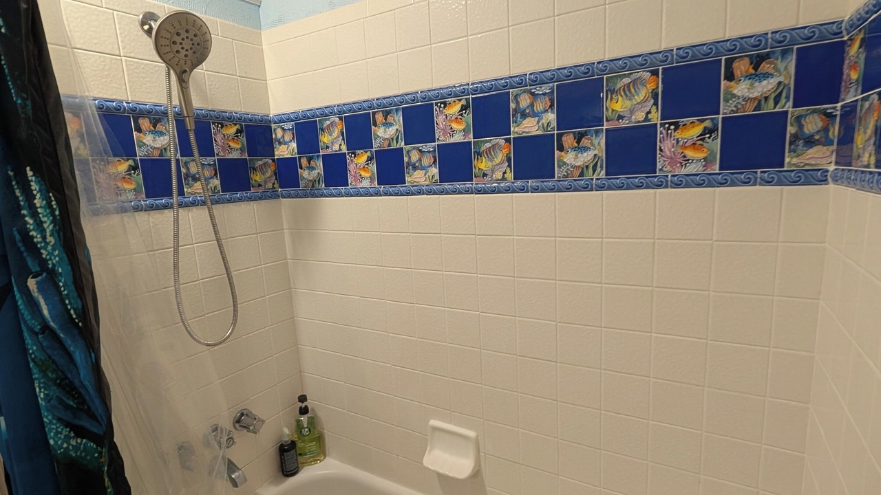 Photo of Bathroom in Lincoln Beach