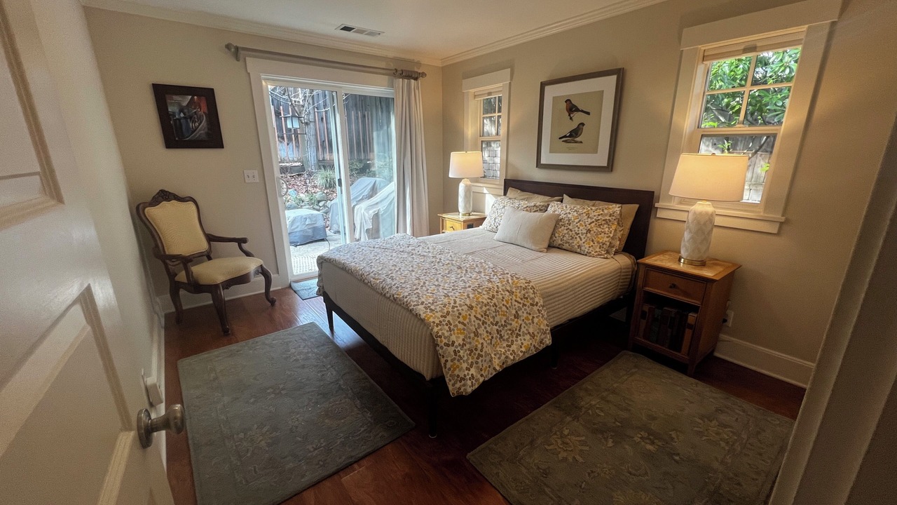 Photo of Bedroom in Ashland