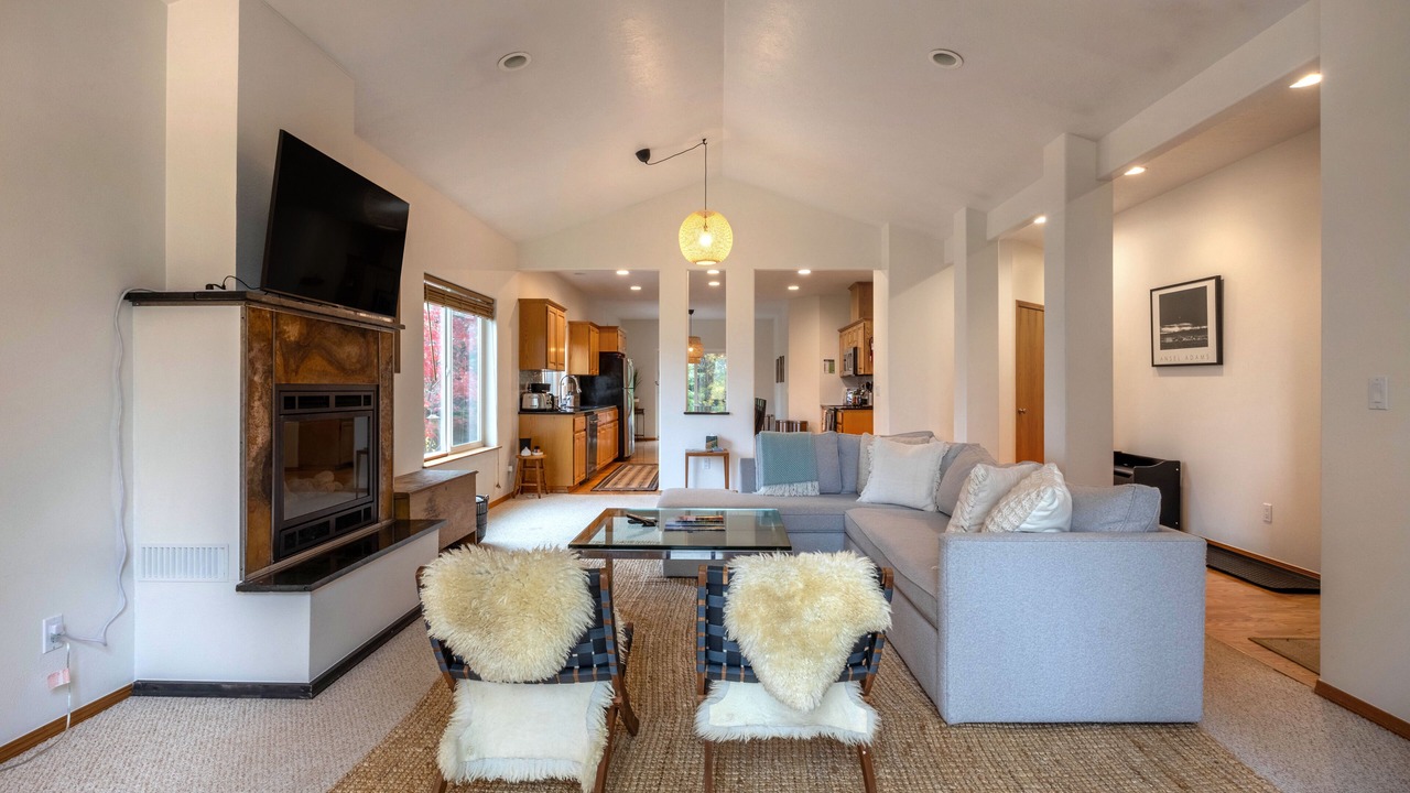 Photo of Livingroom in Parkdale