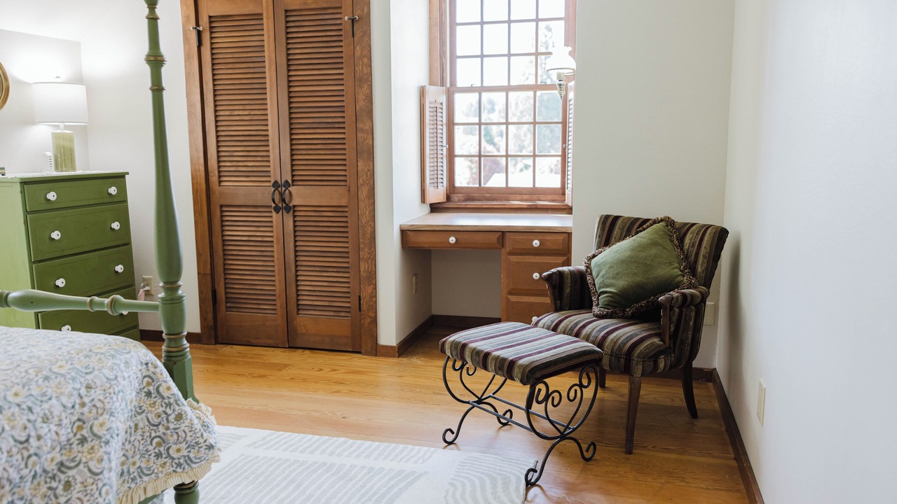 Photo of Bedroom in University Place