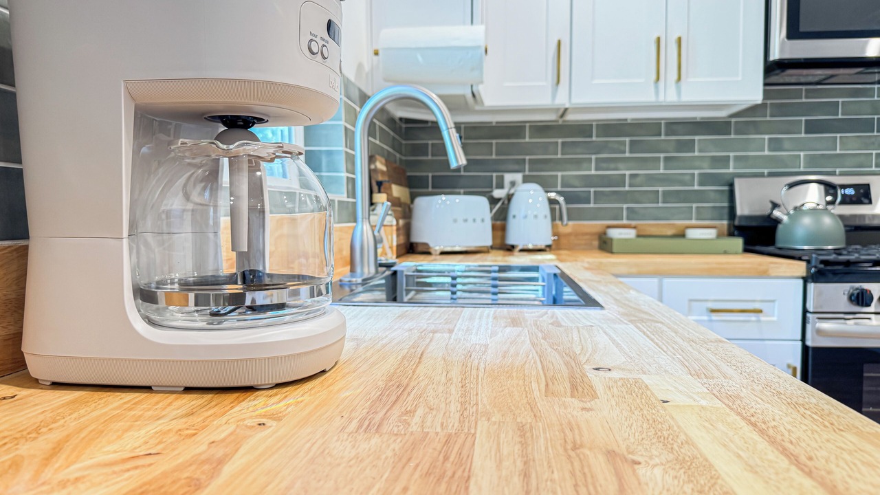 Photo of Kitchen in Woodland Hills