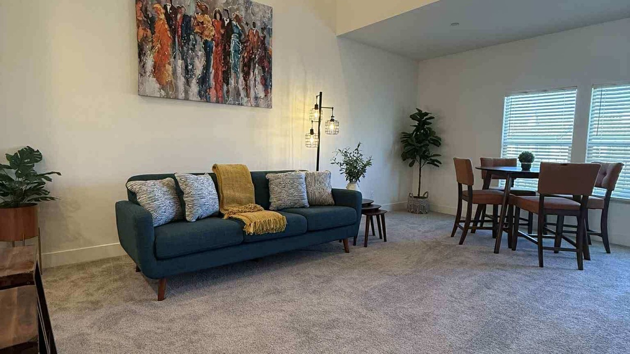 Photo of Livingroom in Otay Ranch