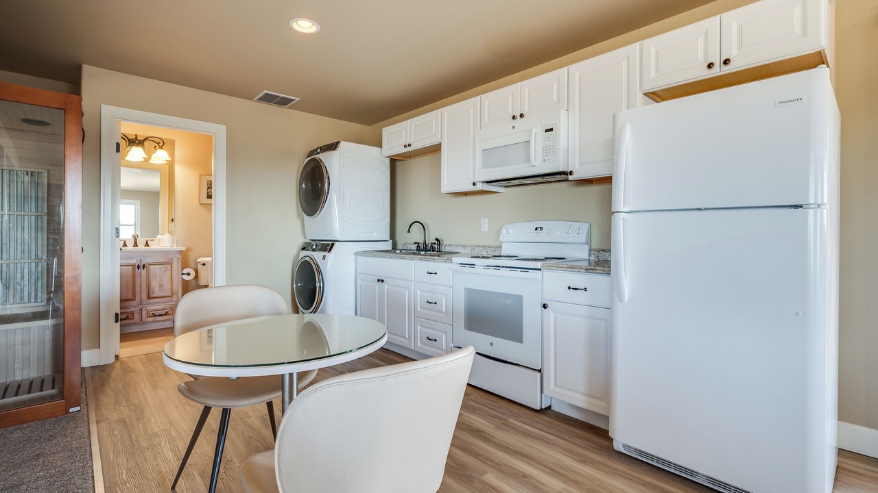 Photo of Kitchen in Powell Butte
