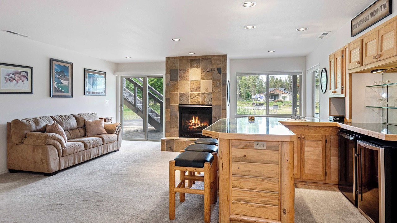 Photo of Livingroom in Three Rivers