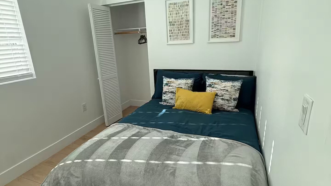 Photo of Bedroom in Downtown Los Angeles