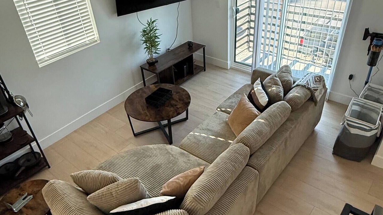 Photo of Livingroom in Downtown Los Angeles