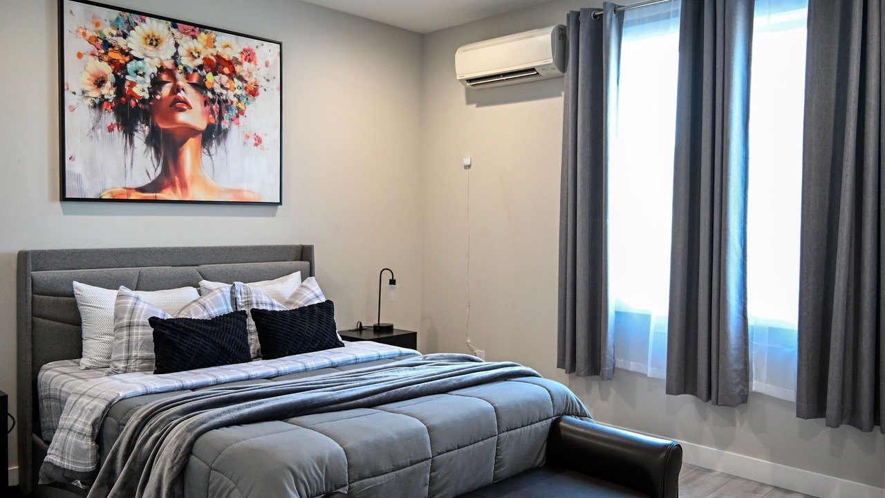 Photo of Bedroom in Ferndale