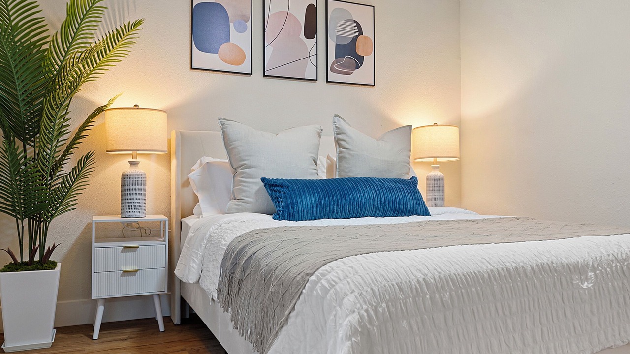Photo of Bedroom in Tillicum