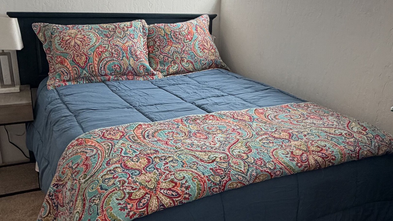 Photo of Bedroom in Guerneville