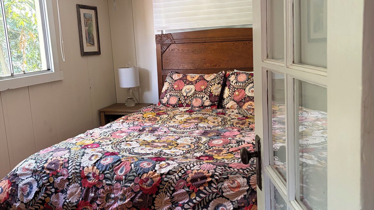 Photo of Bedroom in Guerneville