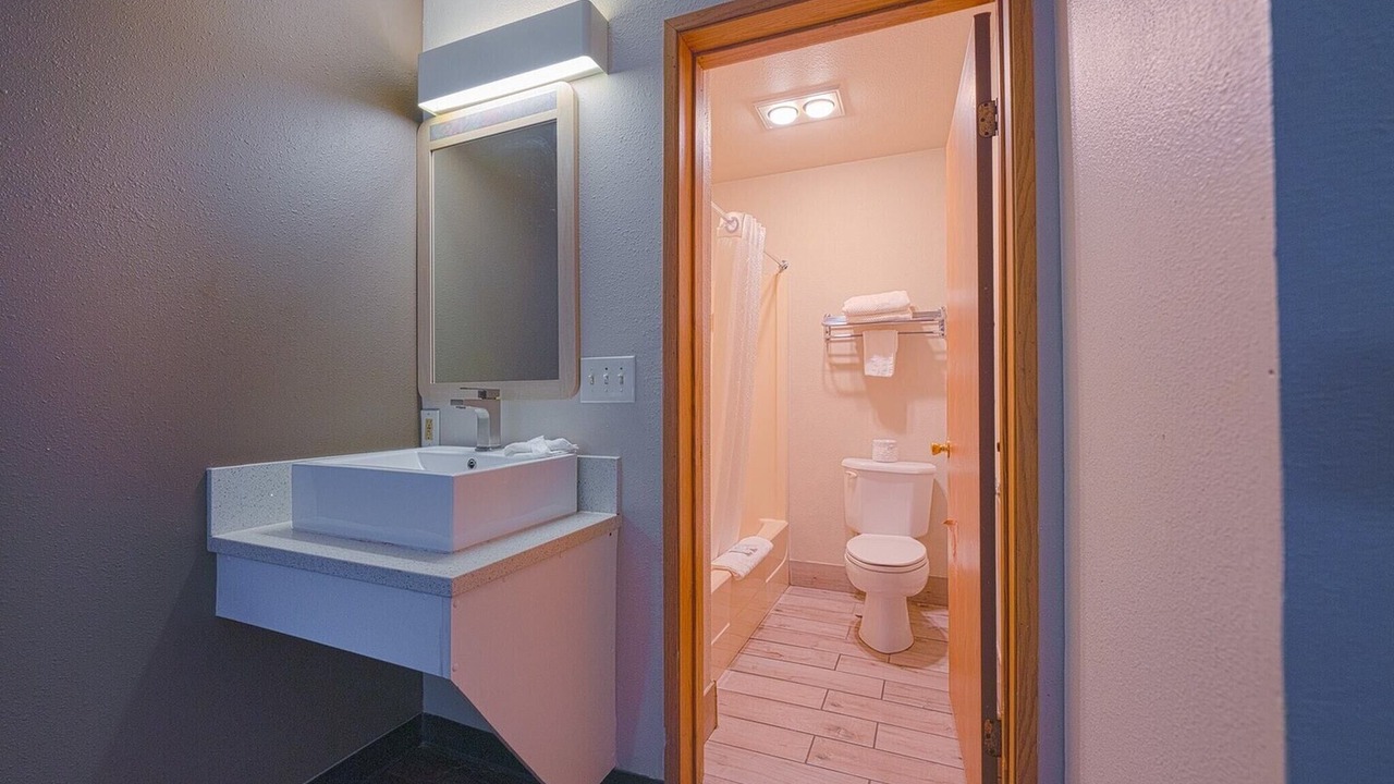 Photo of Bathroom in Gladstone