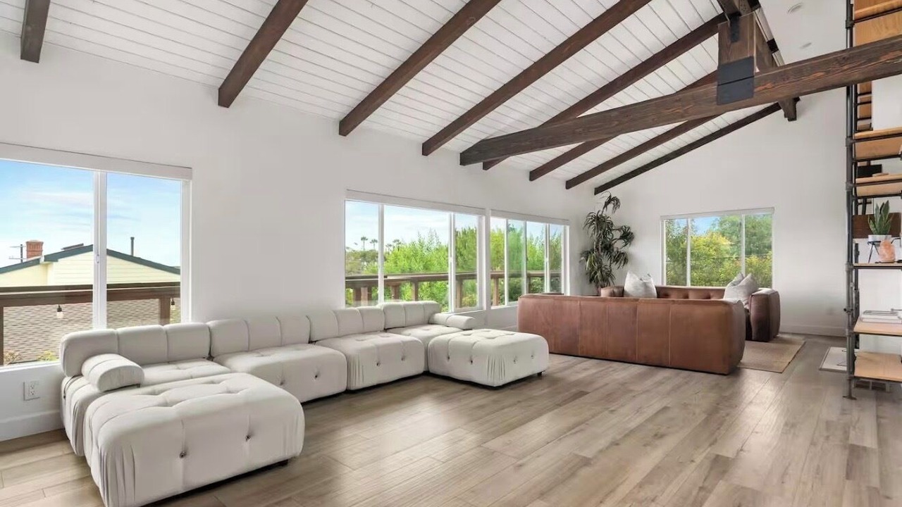 Photo of Livingroom in Pacific Palisades
