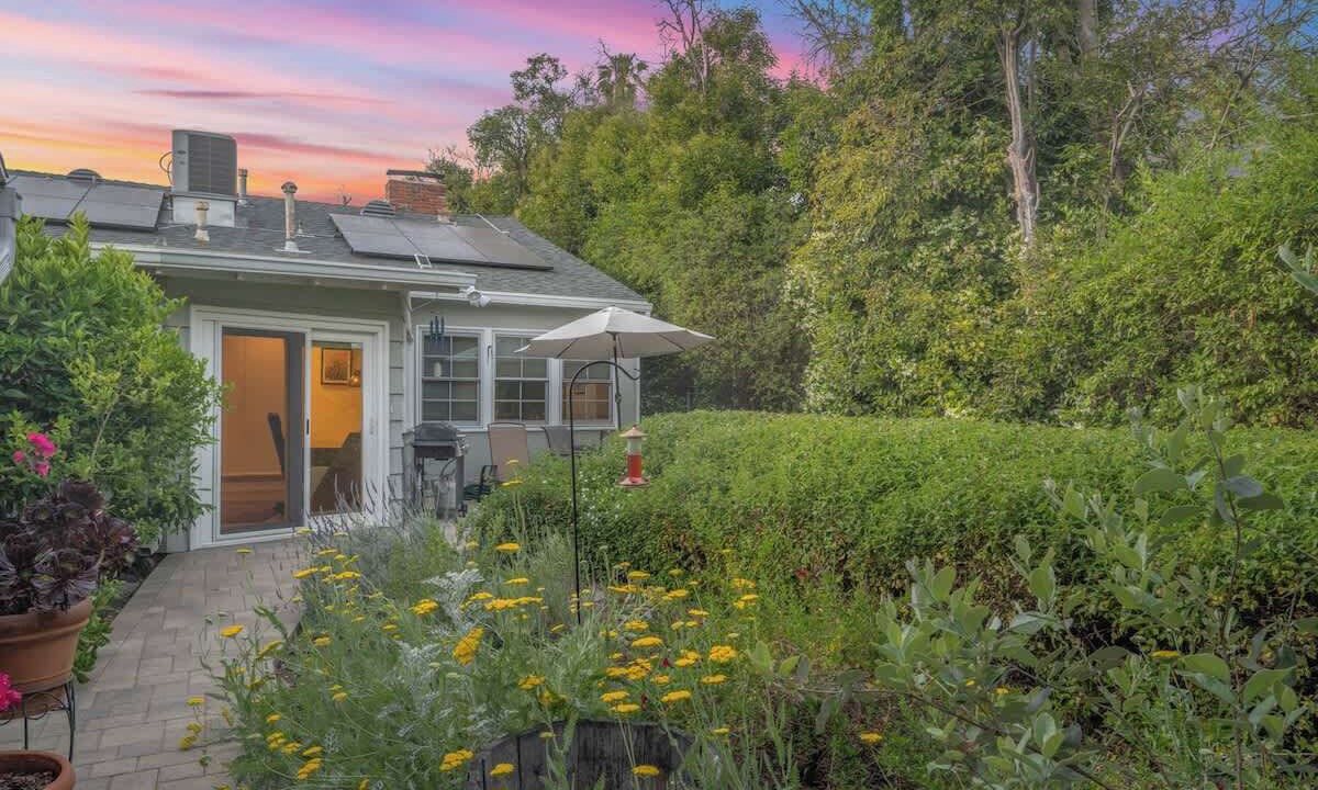 Photo of Outdoor in Van Nuys