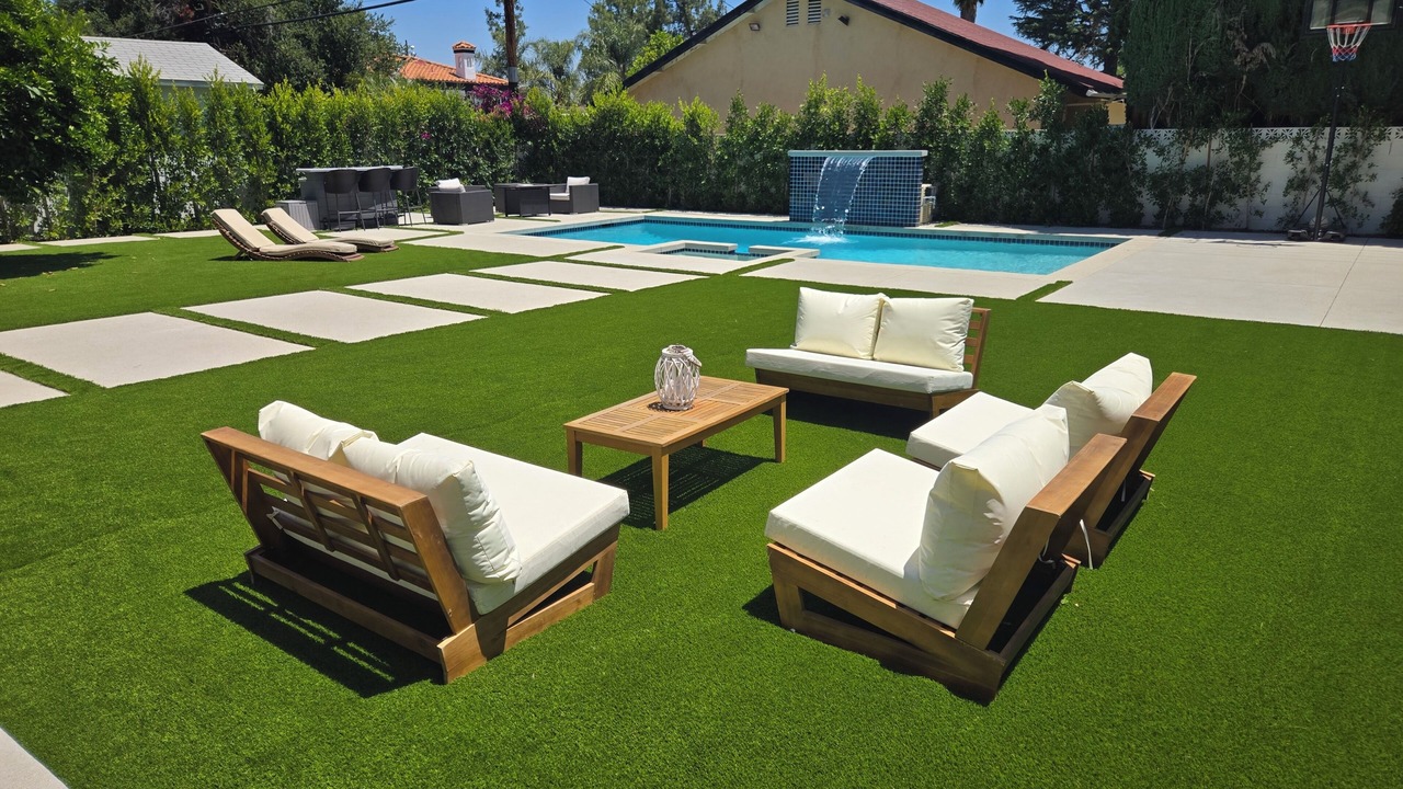 Photo of Outdoor in Encino