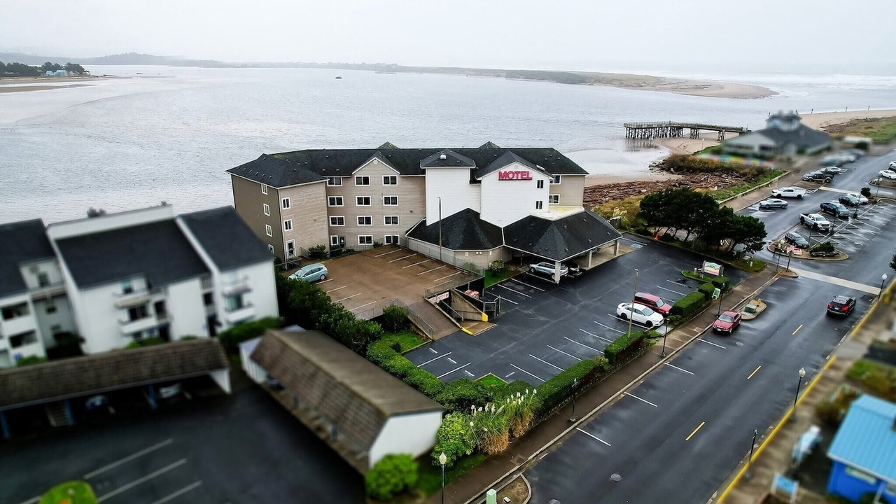 Photo of Outdoor in Lincoln City