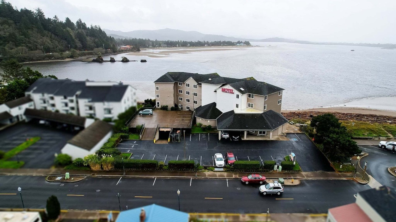 Photo of Outdoor in Lincoln City