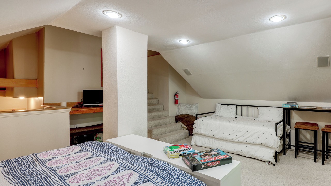 Photo of Bedroom in Cedar Glen