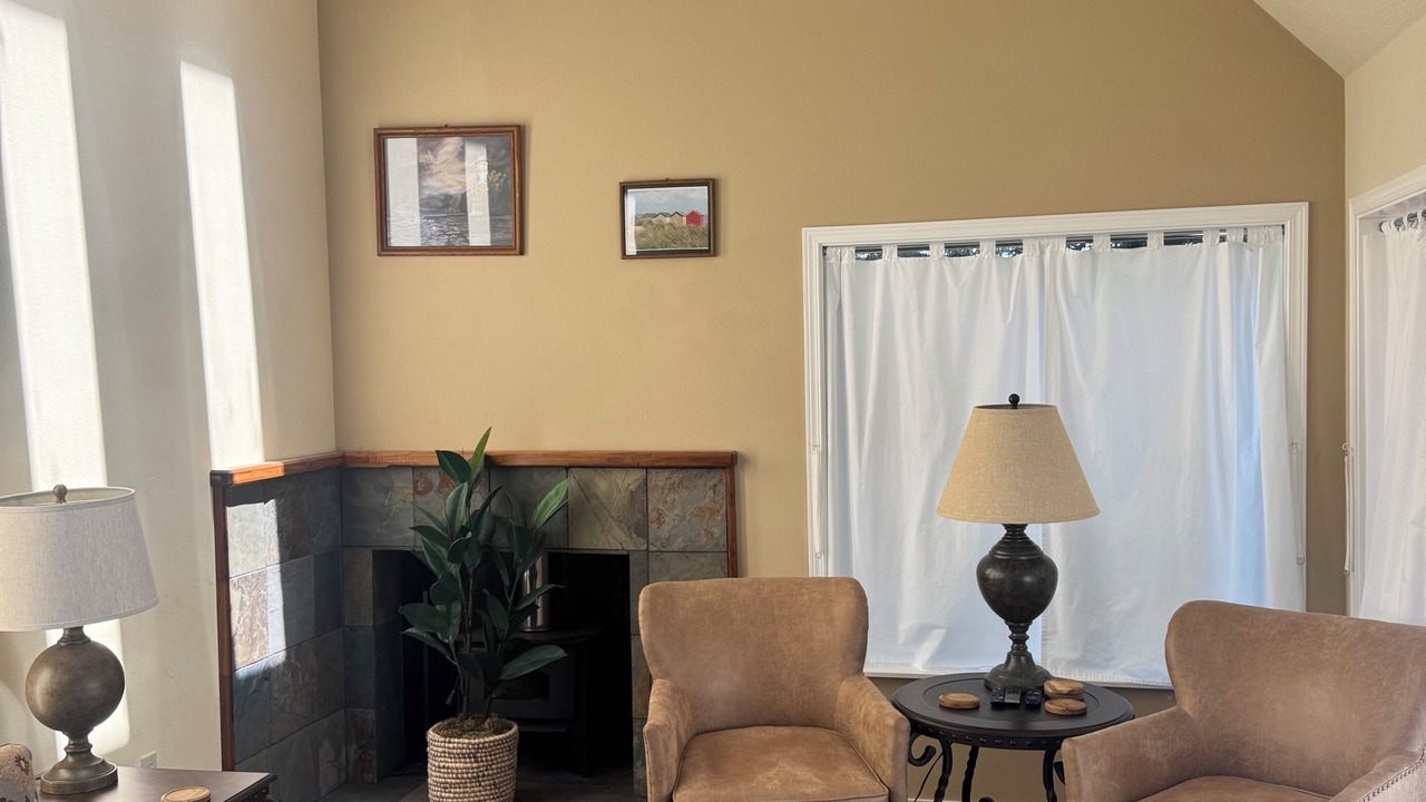 Photo of Livingroom in Sunset Beach