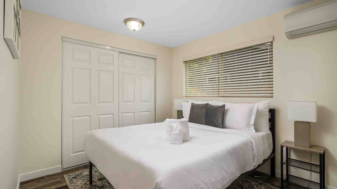 Photo of Bedroom in West Salem