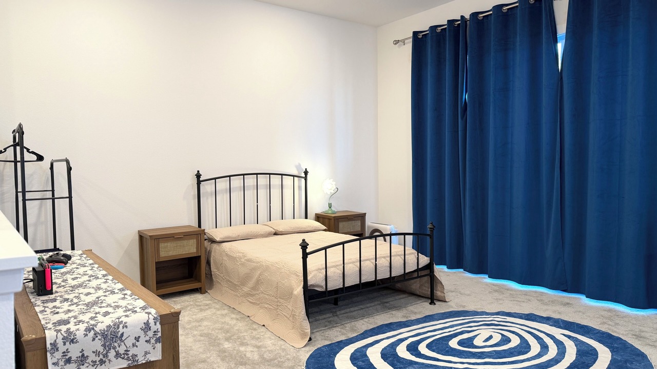 Photo of Bedroom in Northwest Anaheim