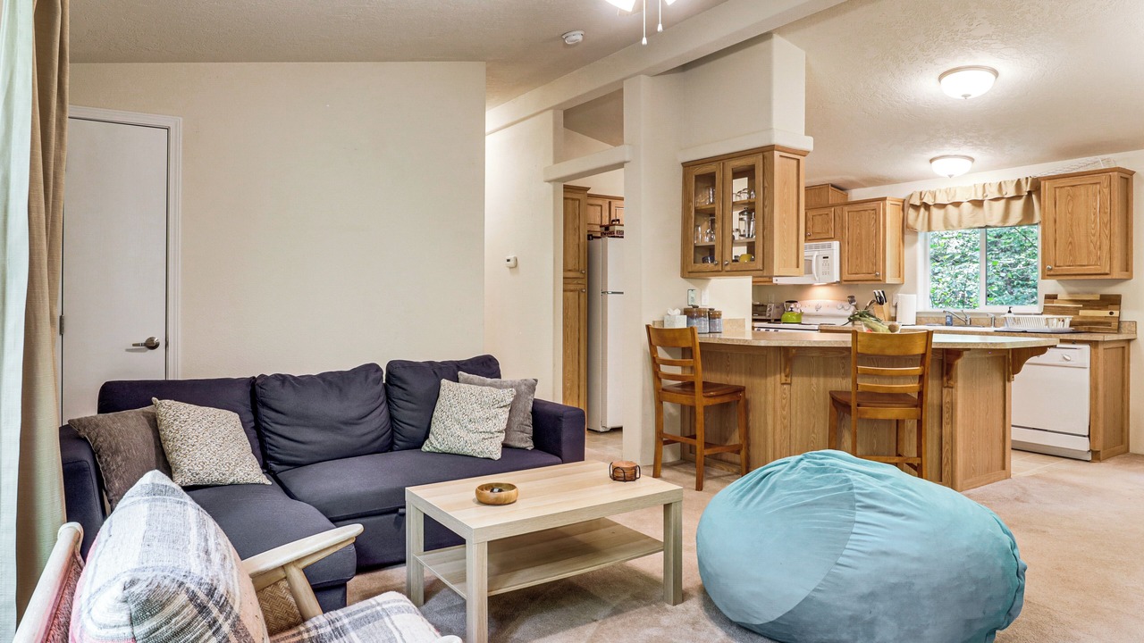 Photo of Livingroom in Marion County
