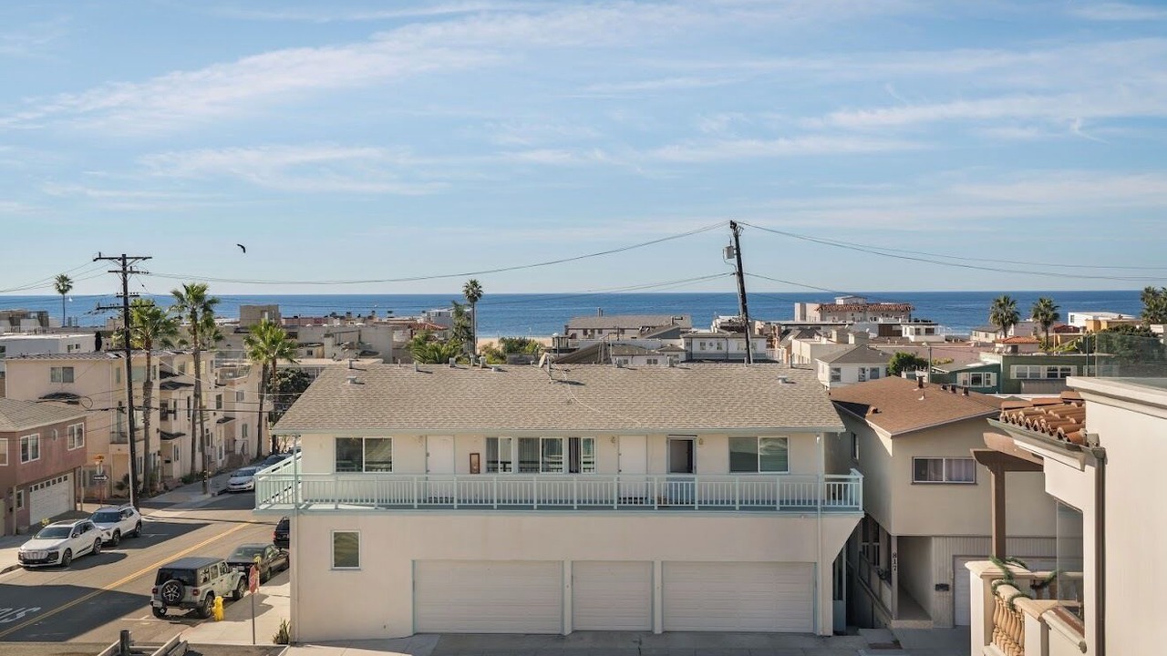 Photo of Others in Hermosa Beach