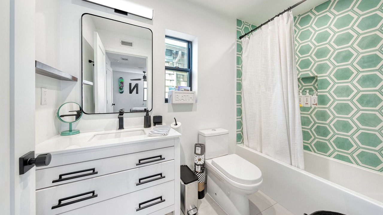Photo of Bathroom in Silver Strand