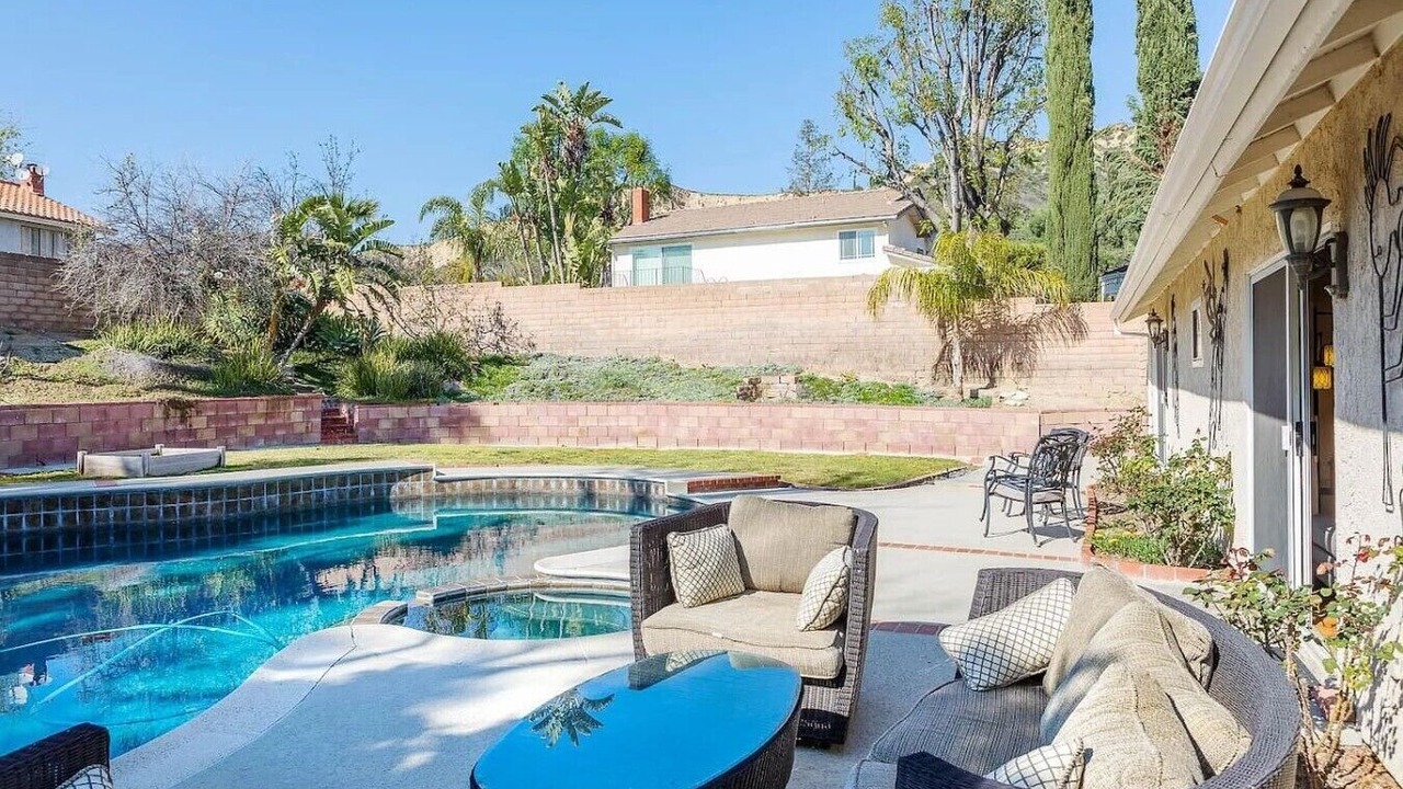 Photo of Outdoor in Porter Ranch