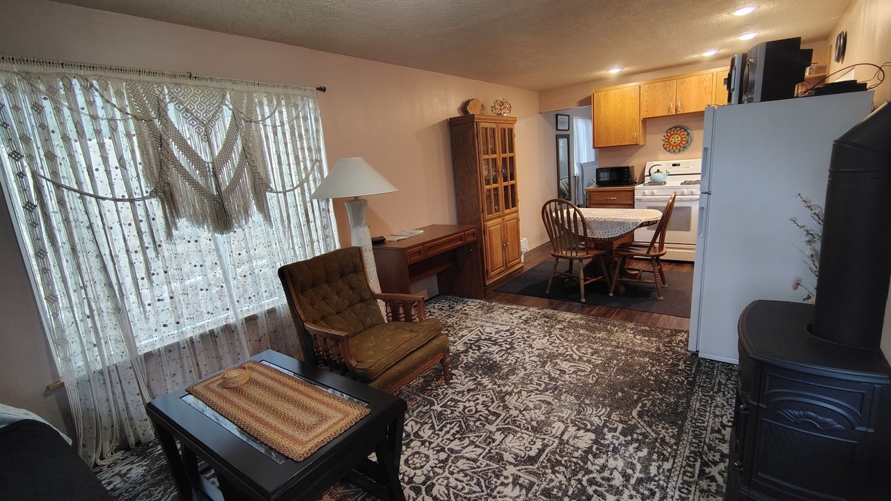 Photo of Livingroom in Colville