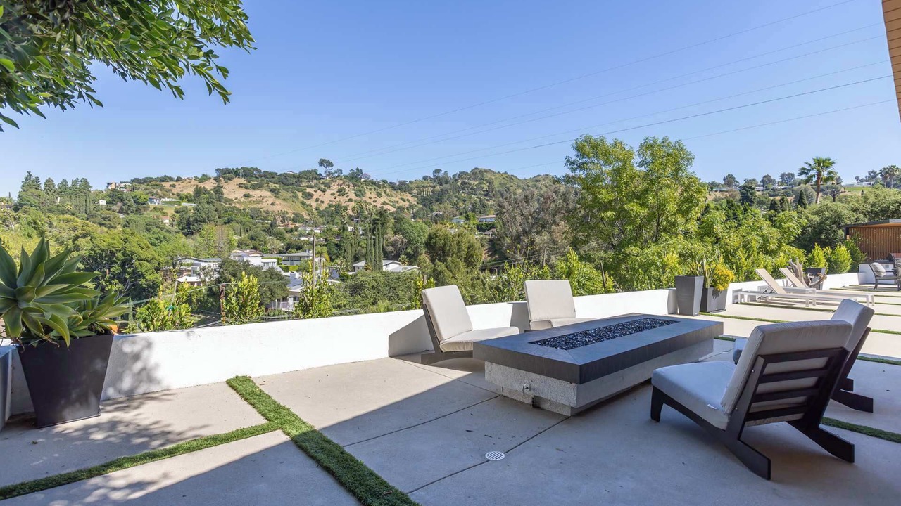 Photo of Patio Balcony in Studio City