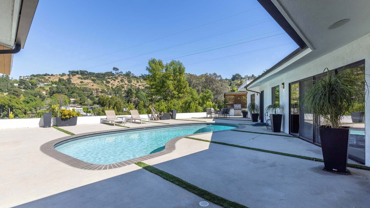 Photo of Outdoor in Studio City
