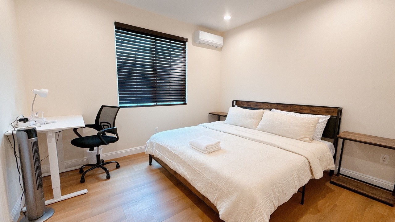 Photo of Bedroom in San Gabriel